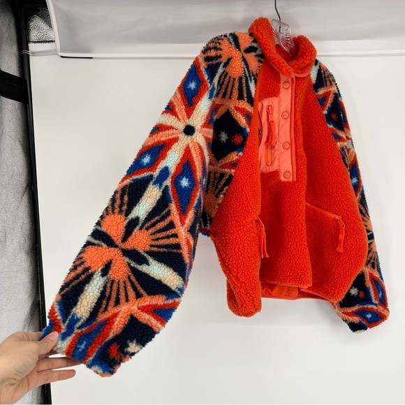Free People Geometric Orange Hit The Slopes Pullover Quarter Snap Sherpa XS - Picture 2 of 9